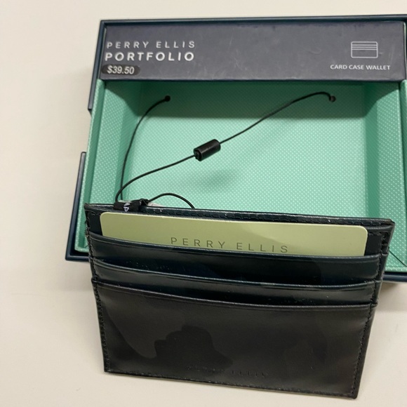 Perry Ellis Card Case Men’s Wallet Camo print - Picture 3 of 3